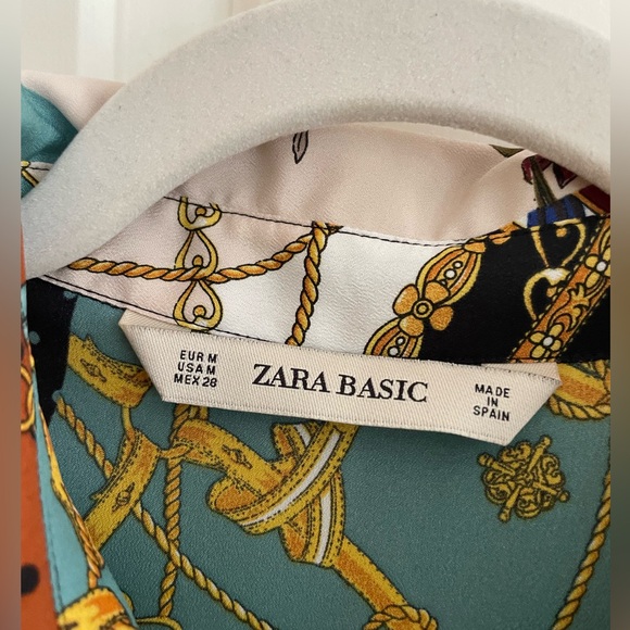 Zara Basic Pattern Blouse - Picture 2 of 3